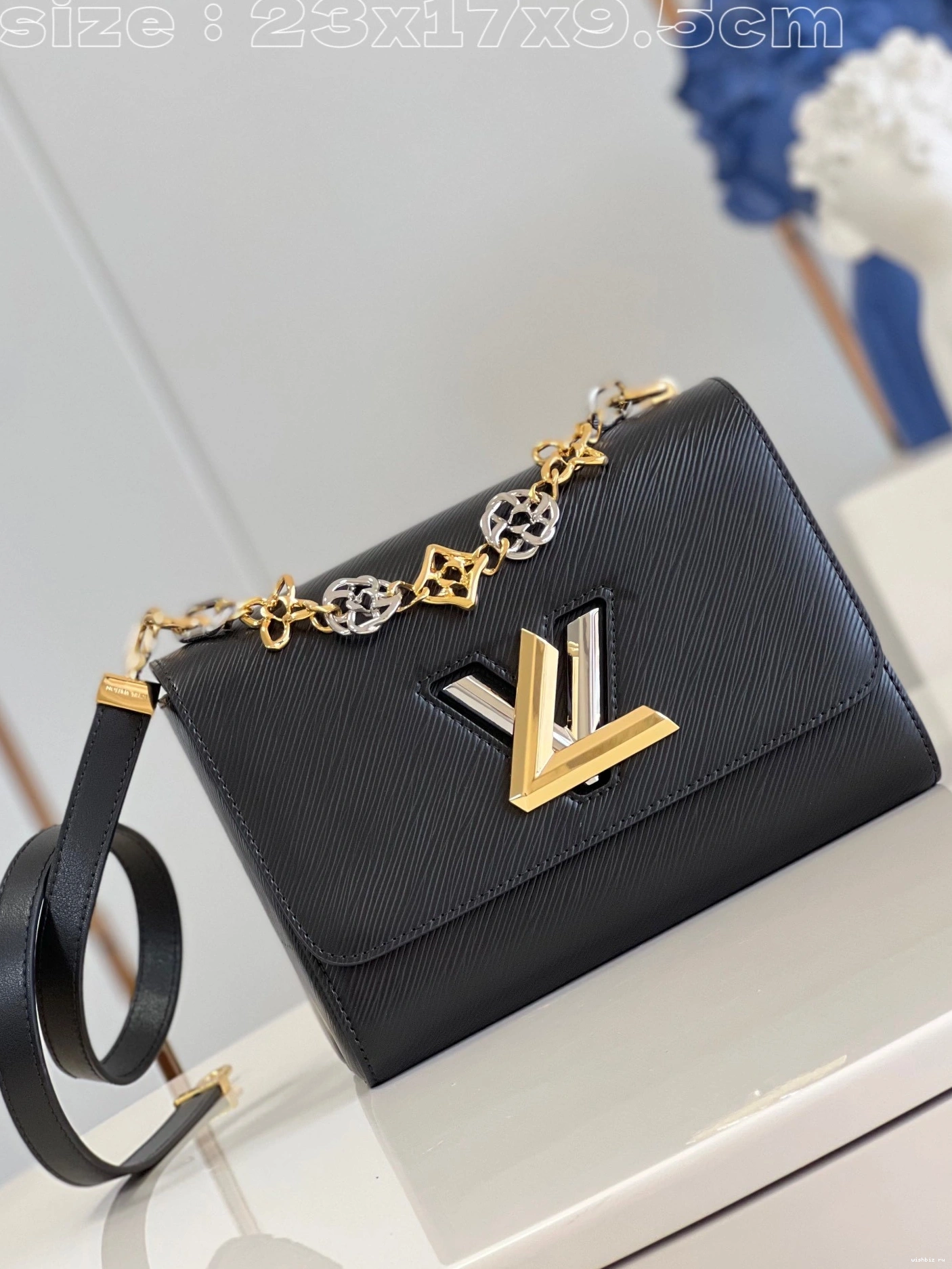 WIS LOUIS TWIST VUITTON MM 1229